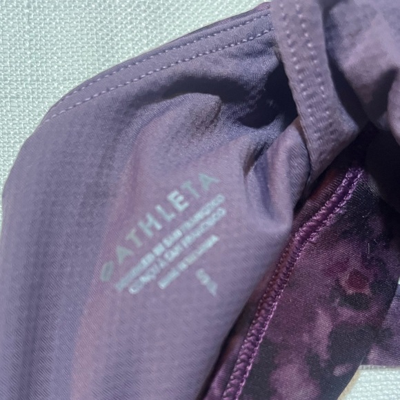 NWOT Athleta Purple Tie Dye Salutation II SET - 7/8 stash leggings and bra sz SM - Picture 9 of 9